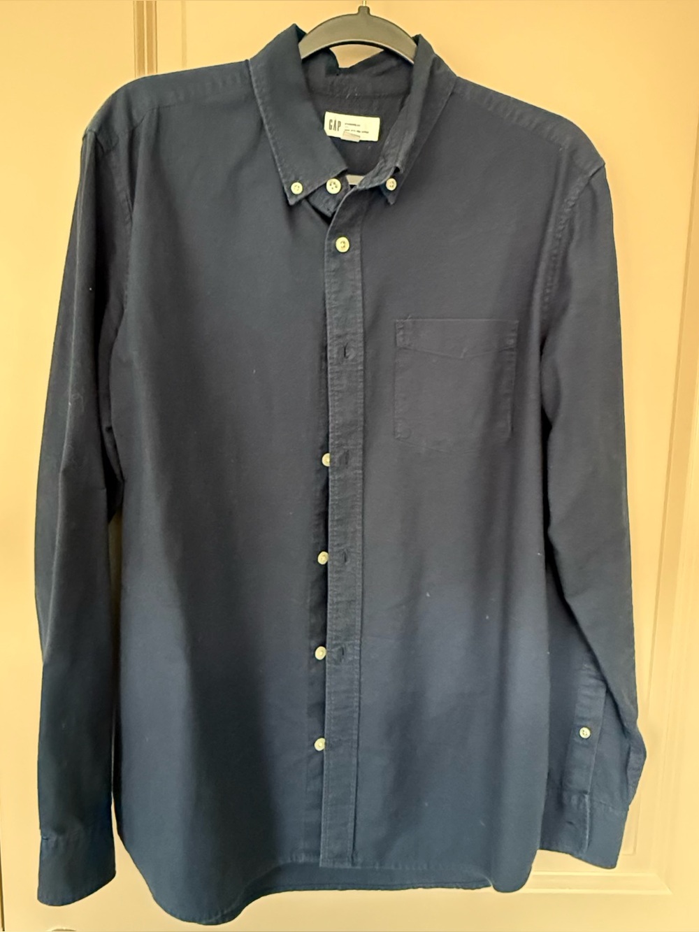 GAP Men's Dark Navy Button-Down Oxford Shirt
